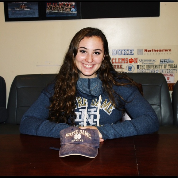 Meet the Posher Other - Meet your Posher, Olivia